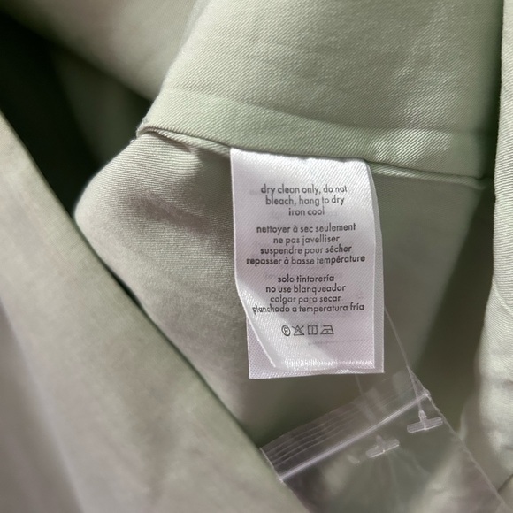 WEWOREWHAT Relaxed Vest in Fog Green NWT Large - Picture 6 of 8